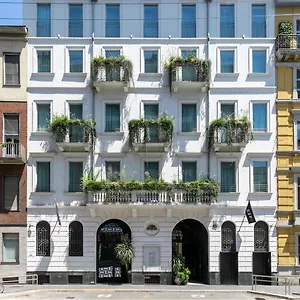 Otel Senato, Milano