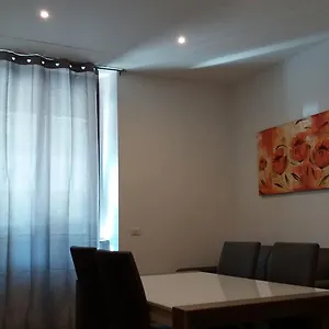 Livings Lazzaroni Milán