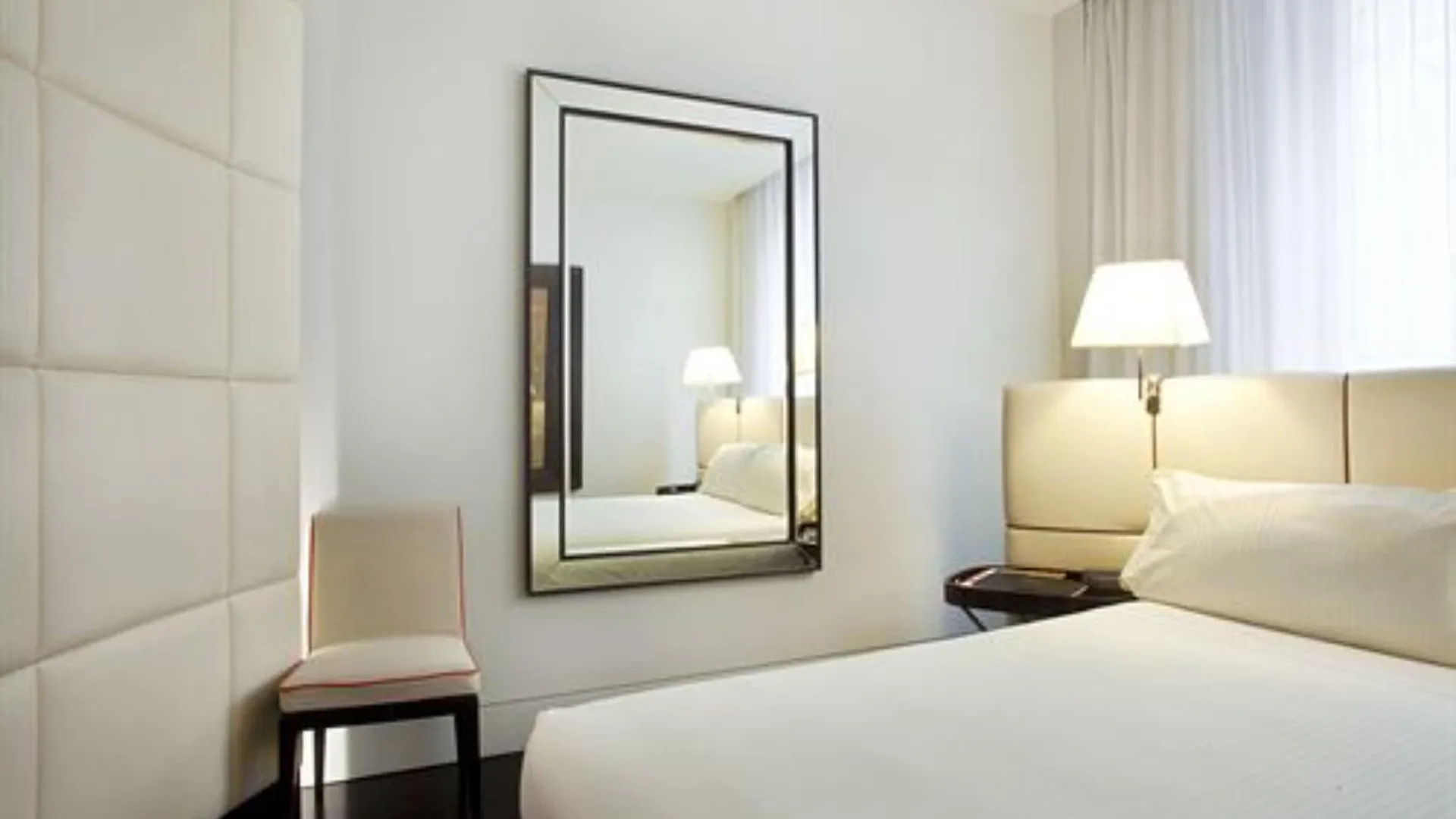 Hotel Sina The Gray Milán 5*,